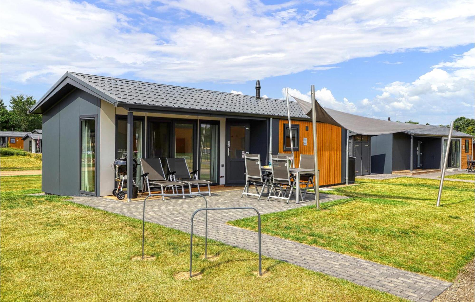 Lovely Home In Suesel With Wifi Susel Exterior foto